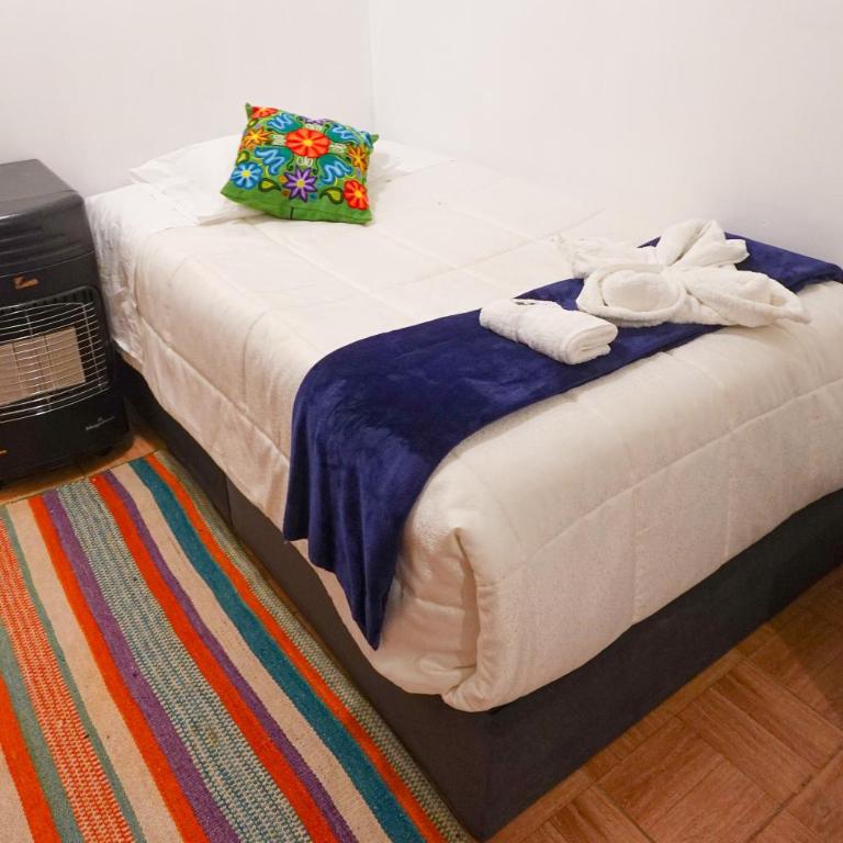 MALLQUICHA Accomodation and tours - Twin Room with Private Bathroom - 26