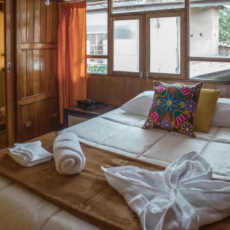 MALLQUICHA Accomodation and tours - Double Room with Private Bathroom - 3