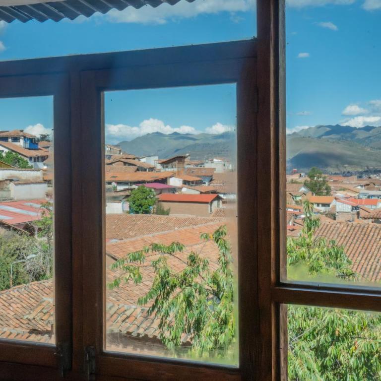 MALLQUICHA Accomodation and tours - Double Room with Mountain View - 12