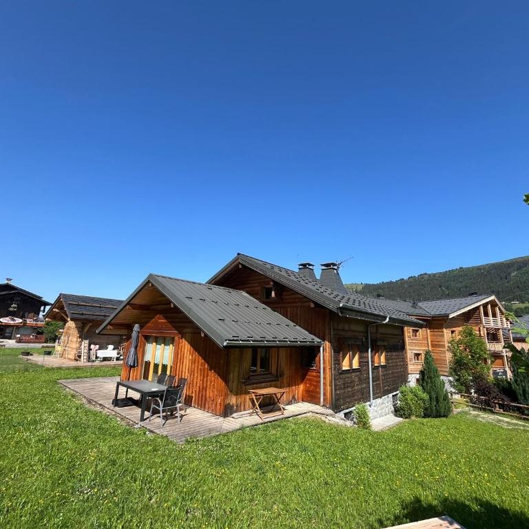 Chalet Caprice de l'Arbalou rénové, terrasses, vue montagnes & Multipass - Chalet - 21