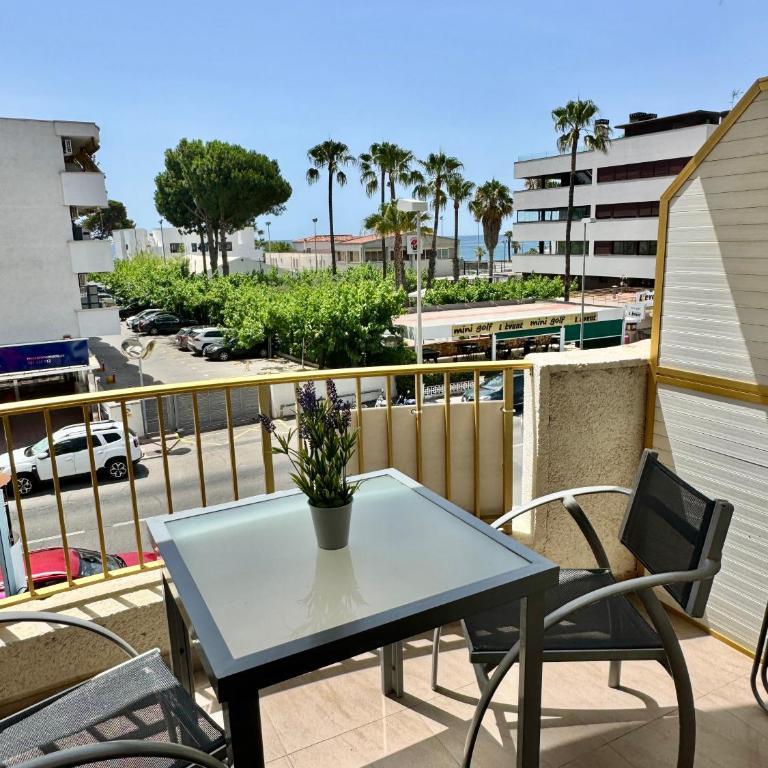 APARTBEACH INTERNACIONAL 1 RESIDENCIAL y PISCINAS - Apartment - 9