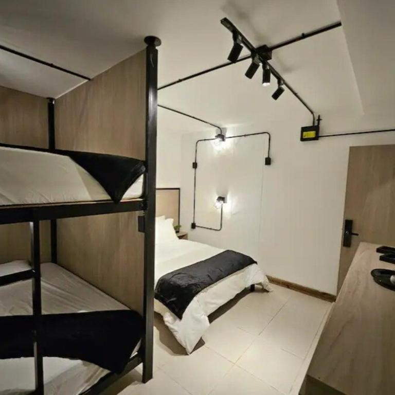 Orquidea nice Room in El Poblado, Medellin - One-Bedroom Apartment - 2