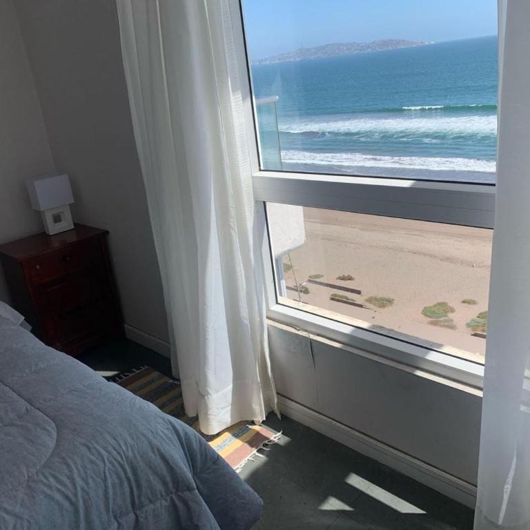 Vista Primera línea La Serena frente a la playa - Three-Bedroom Apartment - 29