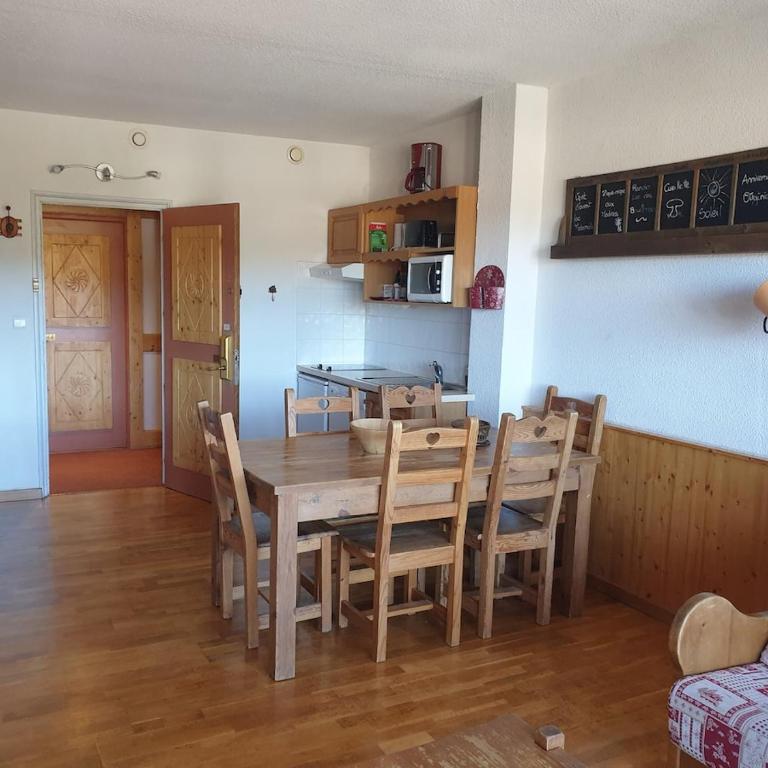 T2 cabine lumineux 6 pl OU T2 duplex 4 pl , piscine, sauna, La Pradella BOLQUERE - Appartement 2 Chambres avec Balcon et Terrasse - 17
