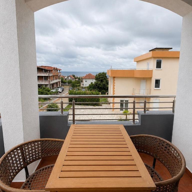 M Apartments 2 - Standardna Dvokrevetna Soba sa Bračnim Krevetom - 6