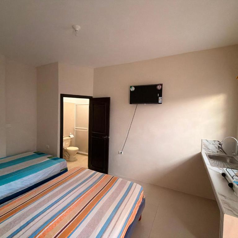 Habitaciones en Salinas - One-Bedroom Apartment - 1