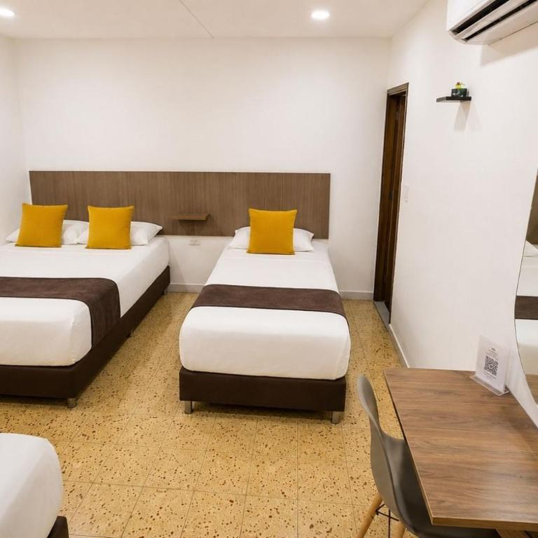 Ayenda Hotel Helenas - Habitación Familiar Estándar - 4