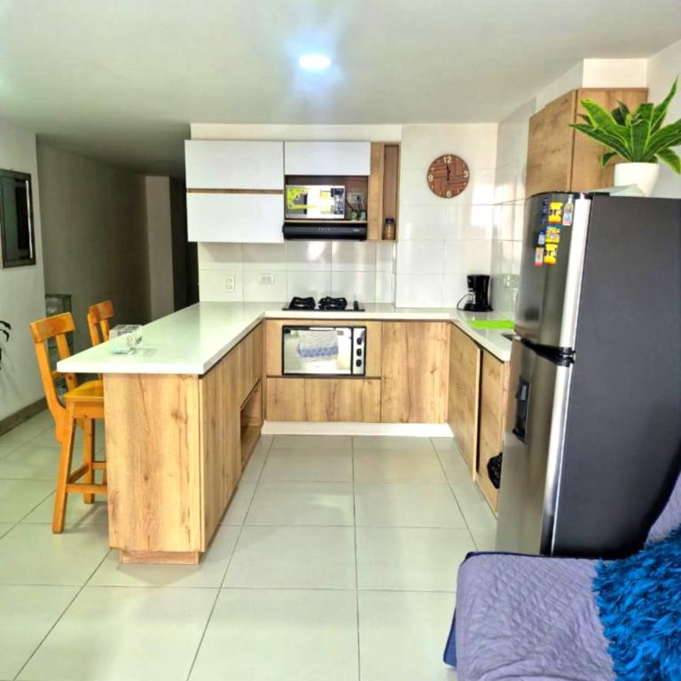 Apartamento Luareles-San joaquin-Balcon - Two-Bedroom Apartment - 18