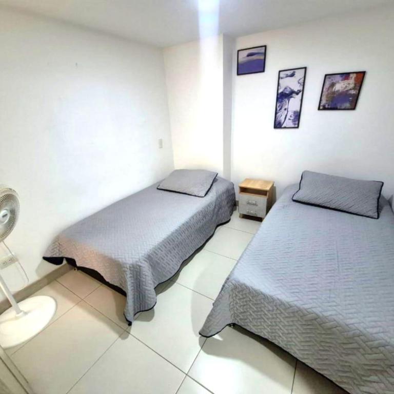 Apartamento Luareles-San joaquin-Balcon - Two-Bedroom Apartment - 50