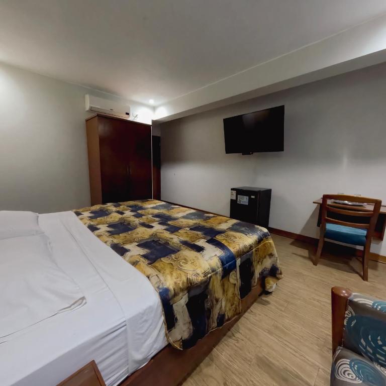 Hotel Esencia Suites - Habitación Deluxe con cama extragrande - 3