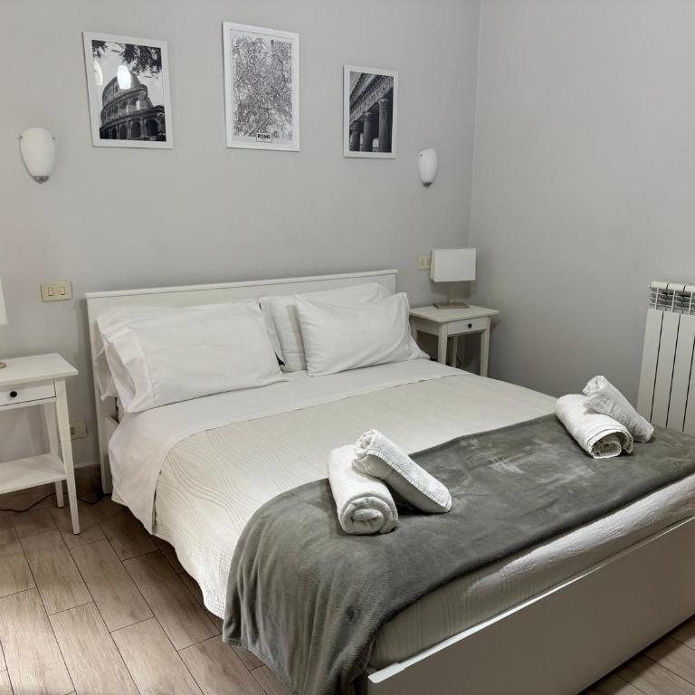 B&B 128 Roma - Camera Matrimoniale - 16