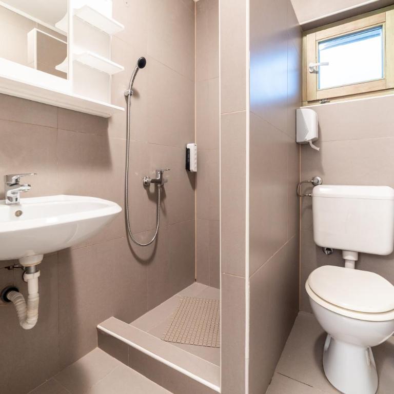 Aparthotel HayatHills - Dvokrevetna Soba sa Bračnim Krevetom - 2