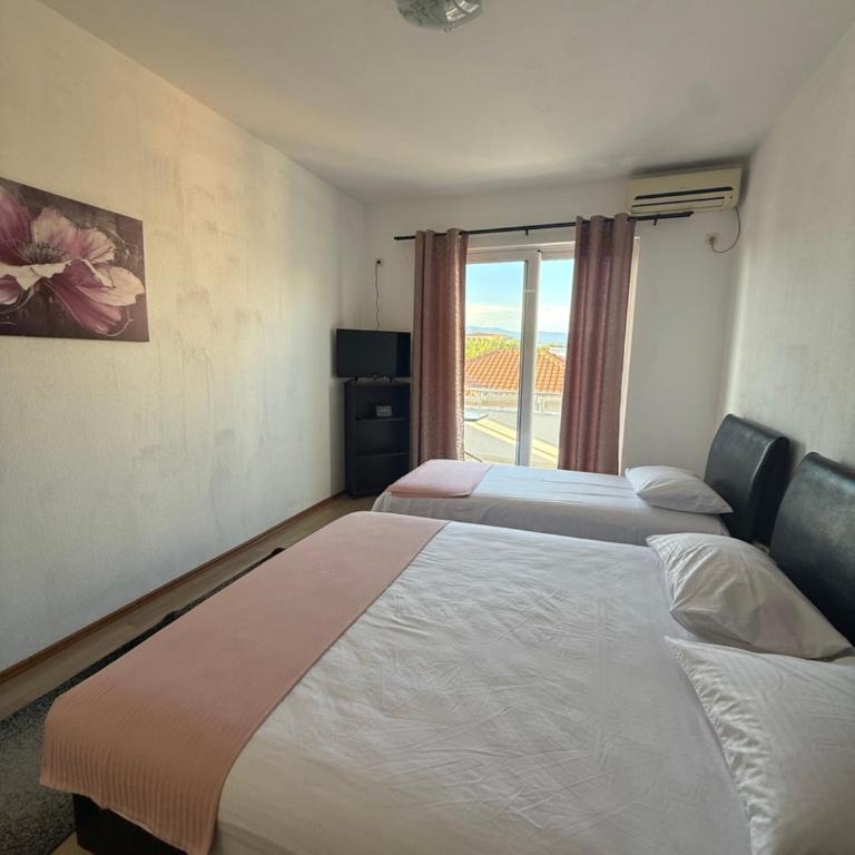 Ajan Apartments - Apartman sa 1 Spavaćom Sobom - 2