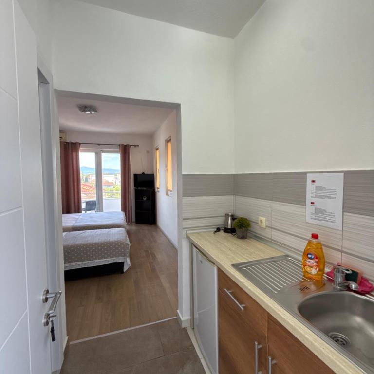 Ajan Apartments - Apartman sa 1 Spavaćom Sobom - 4