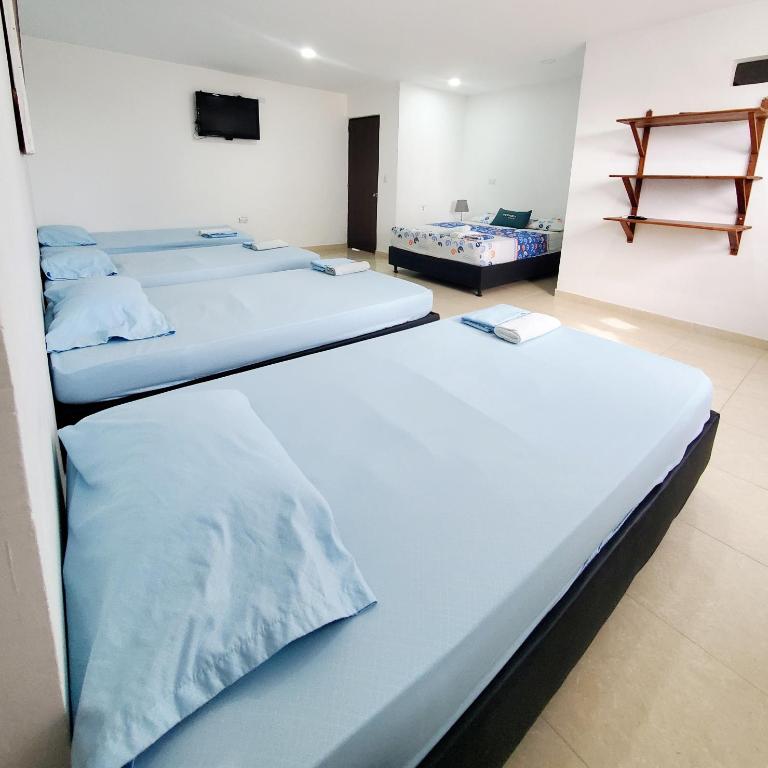 Hostel HM Caribe - Habitación Familiar Superior - 4