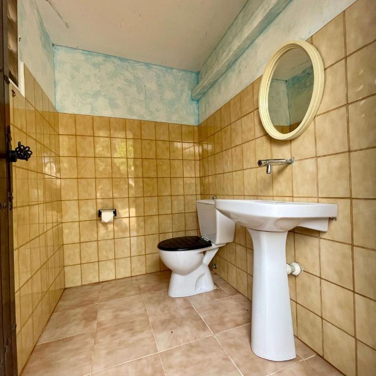 Villa con jardin y piscina privada zona Burriana - Apartment - 34