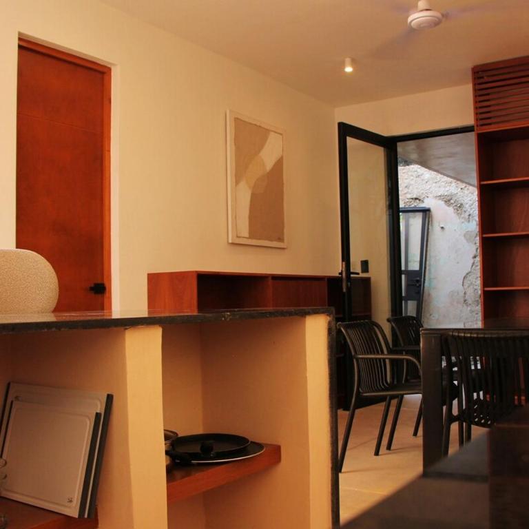 Renovated Colonial House with Private Pool - One-Bedroom House - 5