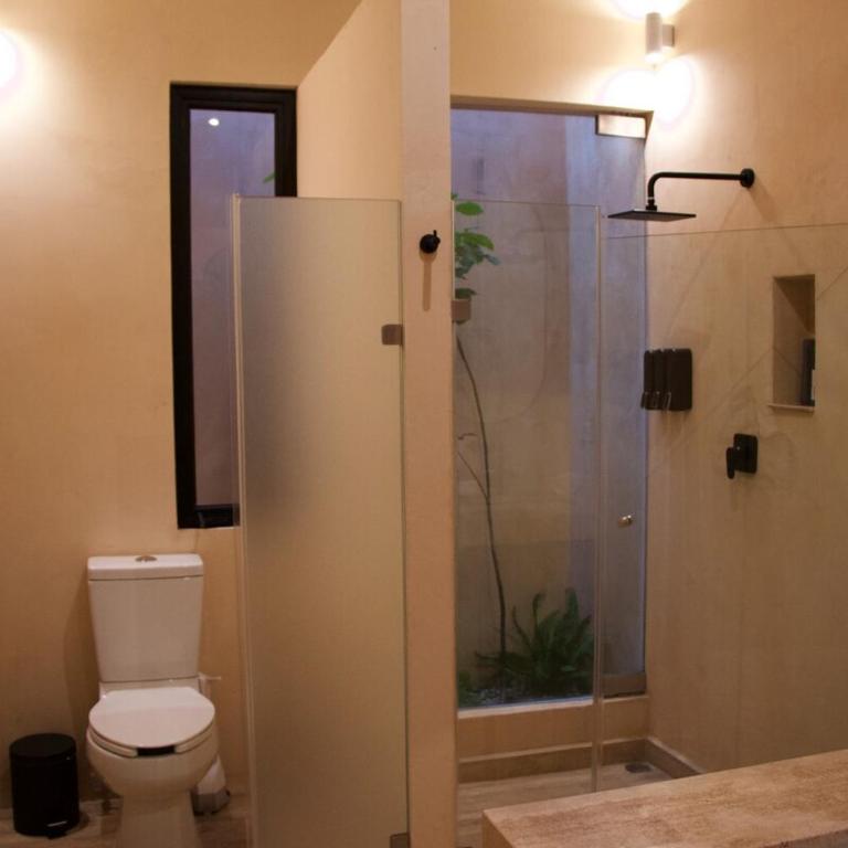 Renovated Colonial House with Private Pool - One-Bedroom House - 7