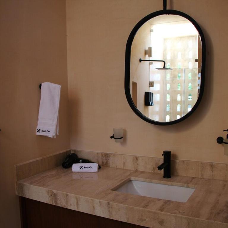Renovated Colonial House with Private Pool - One-Bedroom House - 50