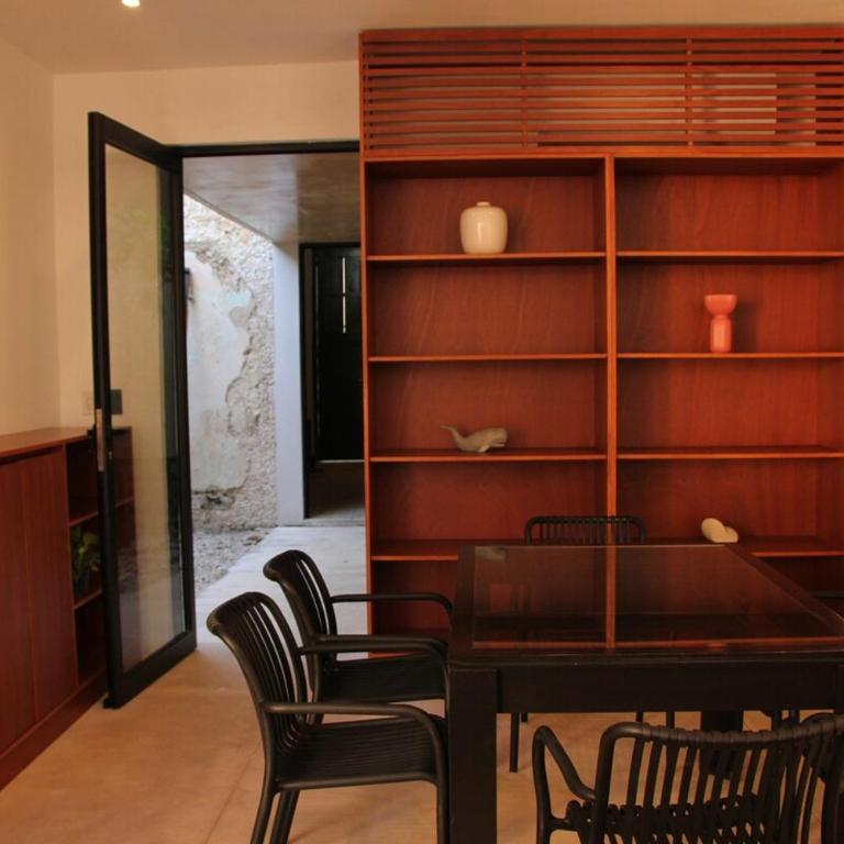 Renovated Colonial House with Private Pool - One-Bedroom House - 72