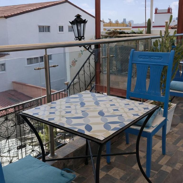 Colonial Private Aparta-Suite - Two-Bedroom Apartment - 12