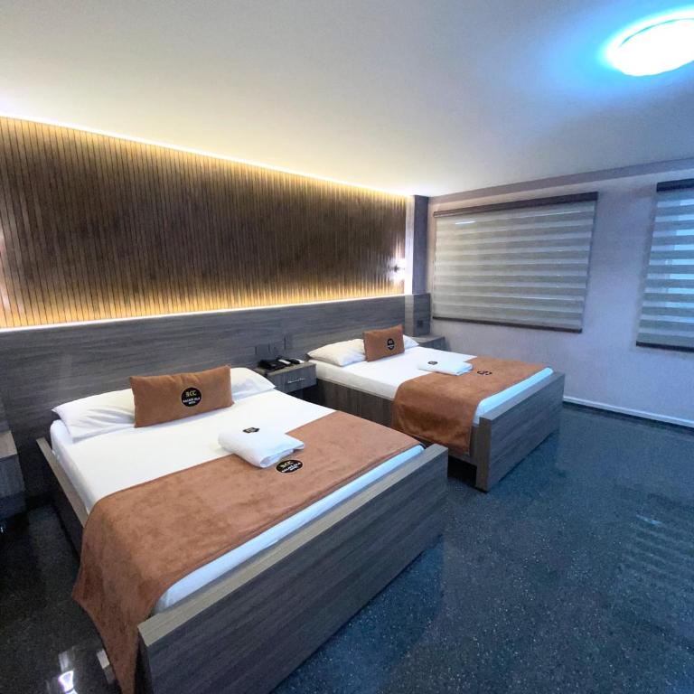 Hotel Bacatá Isla - Double Room with Two Double Beds - 4
