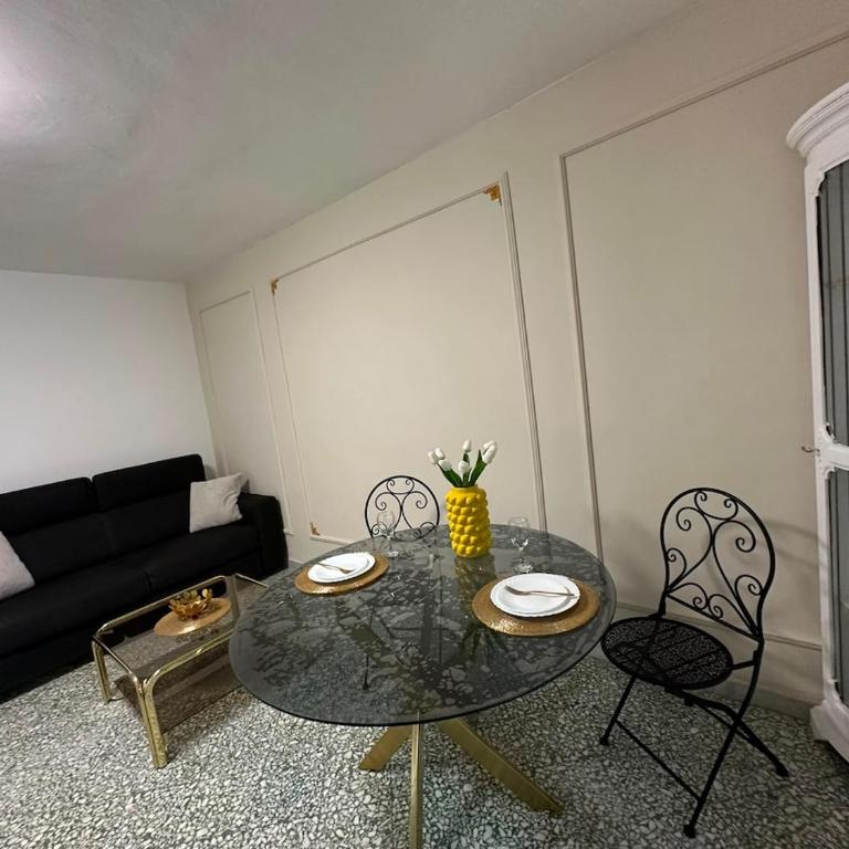 dolce bari - Appartamento Standard con 2 Camere da Letto - 2