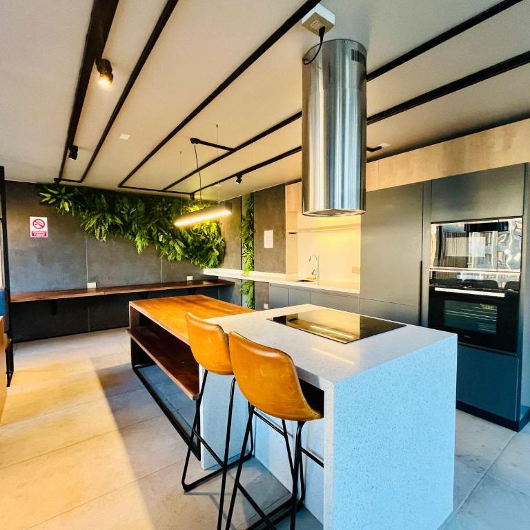 Modern Studio in Downtown Santiago Parking AC Gym - One-Bedroom Apartment - 40