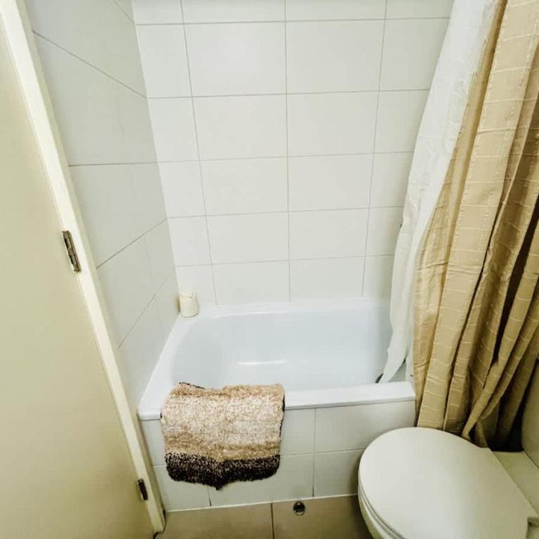Apartment close to Barrio Italia Parking Wifi - Two-Bedroom Apartment - 26