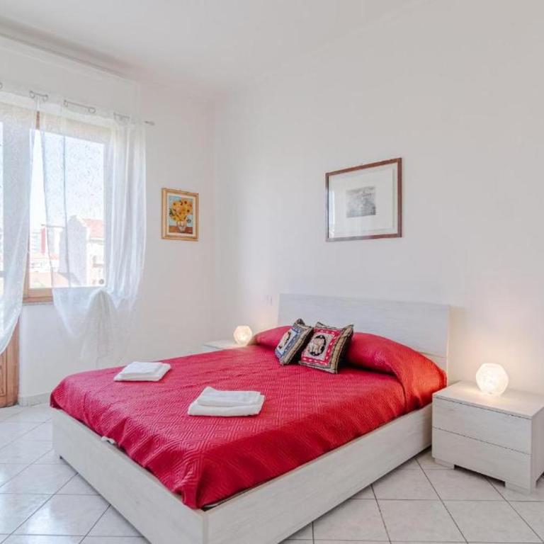 Bilocale in Area Servita e ben Collegato al Centro - Appartamento con 1 Camera da Letto - 2