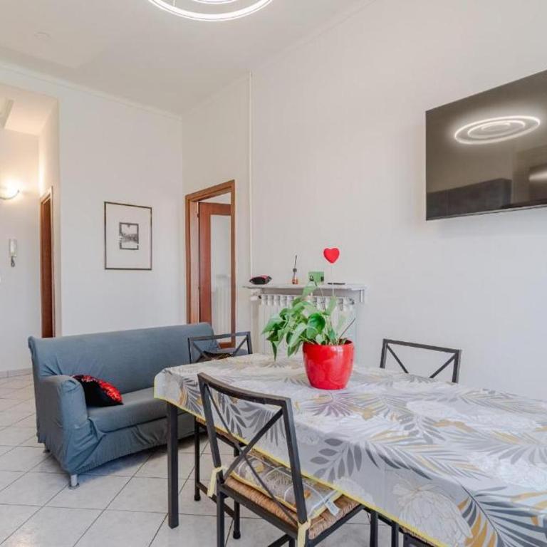 Bilocale in Area Servita e ben Collegato al Centro - Appartamento con 1 Camera da Letto - 7