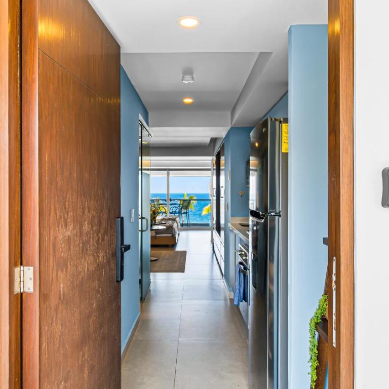 Gorgeous 1BR Condo with Pools & Sea Views - Apartment - 16