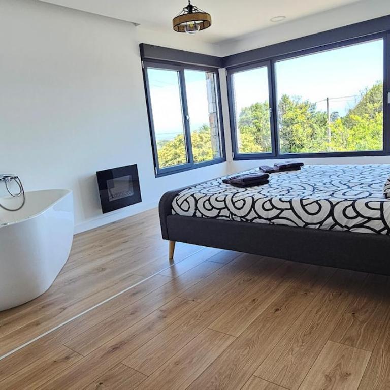 Villa de Lujo en Gijón, Piscina Climatizada, Bar - Villa - 34