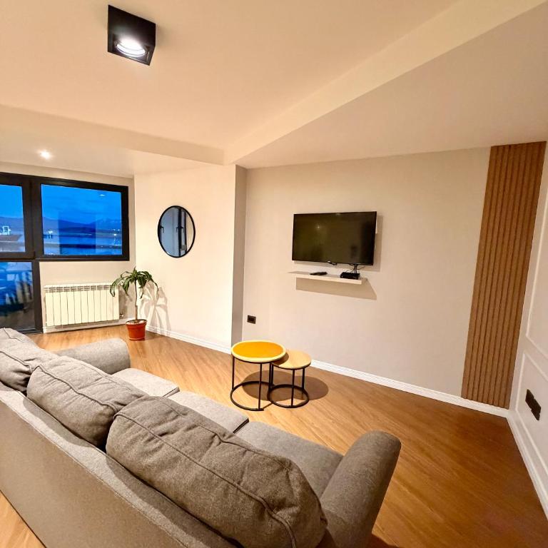Costa Sur Apartments, Pleno Centro de Ushuaia - Two-Bedroom Apartment - 2