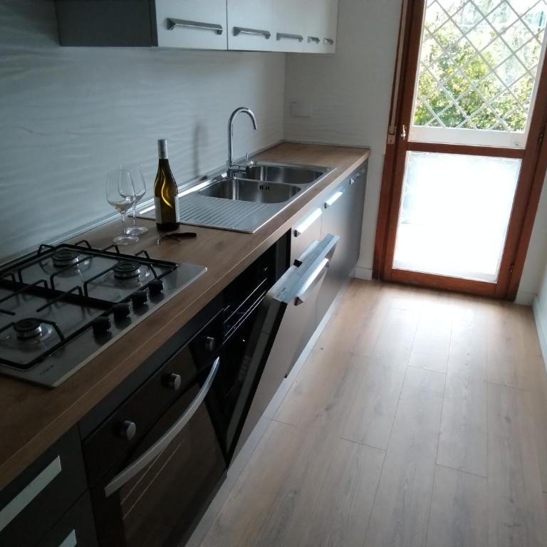 Astrea Holiday Home - One-Bedroom House - 2