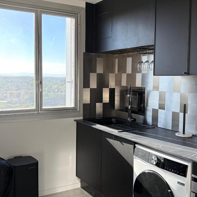 Appartement vue panoramique au bord de mer - FR-1-837-150 - Apartment - 7