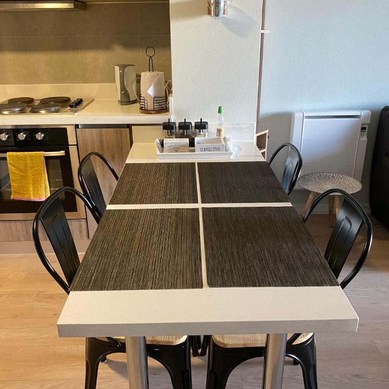 Hermoso y moderno departamento a pasos del lago - One-Bedroom Apartment - 21