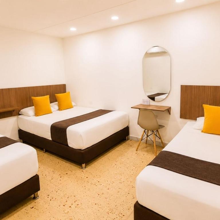 Ayenda Hotel Helenas - Habitación Familiar Estándar - 12