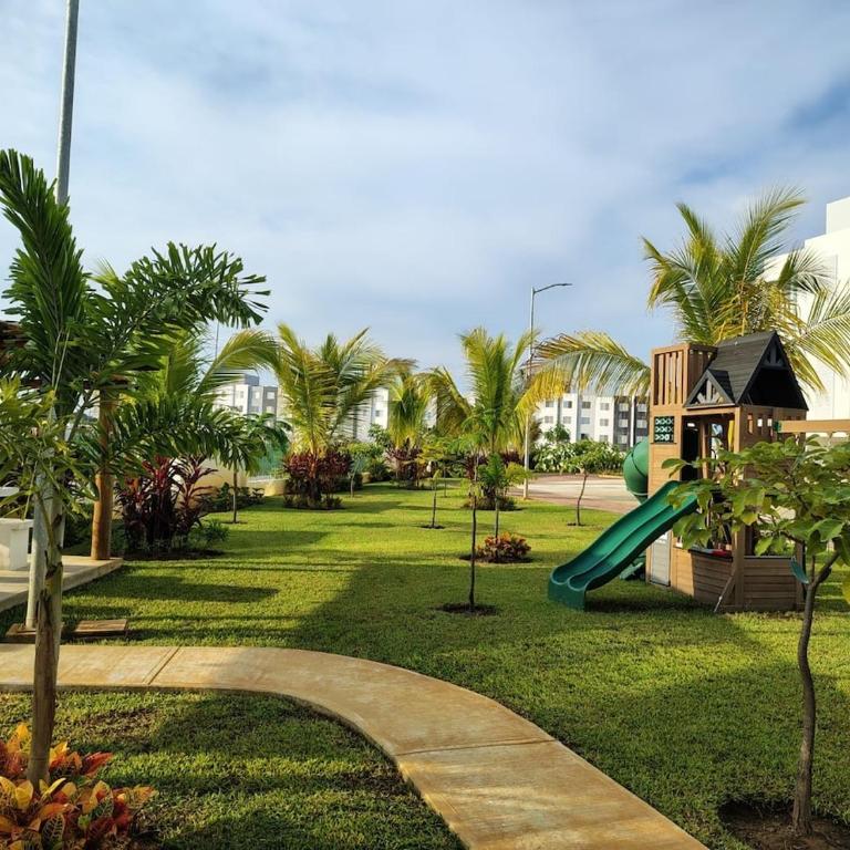 Nice apartment in Acapulco Diamante - Two-Bedroom Apartment - 4