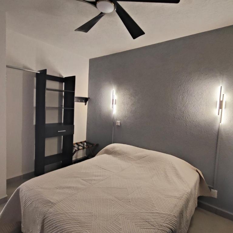 Nice apartment in Acapulco Diamante - Two-Bedroom Apartment - 5