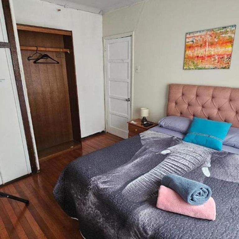 HOSTEL Gloria Economy - Habitación Doble Estándar con baño compartido - 9