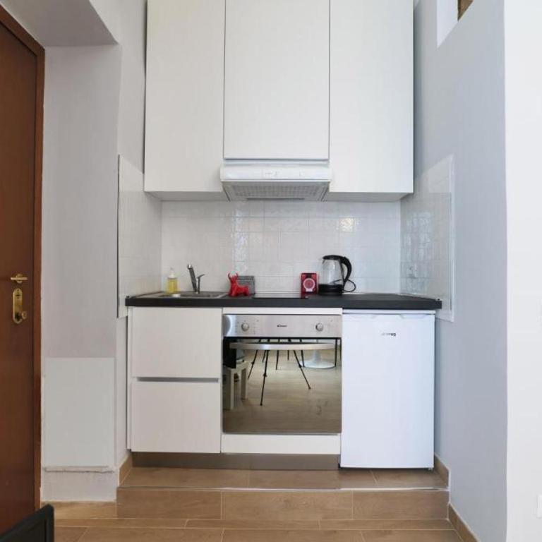 MCH Navigli - 6 stops to Duomo, modern studio with ac and wifi - Monolocale - 5