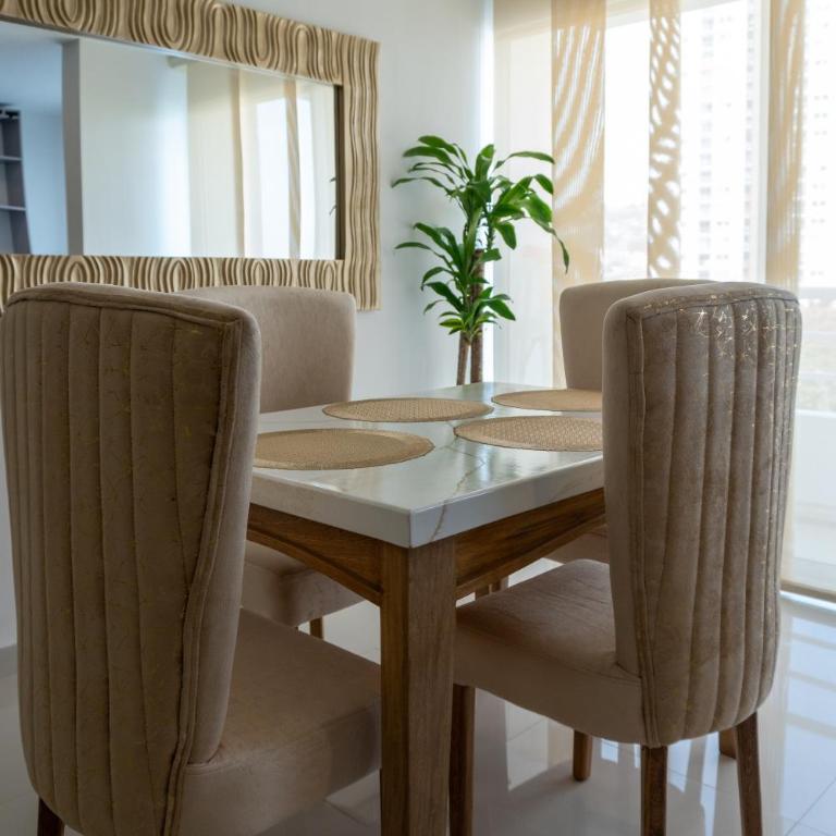 Apartamento para 6 cerca al centro histórico - Two-Bedroom Apartment - 13