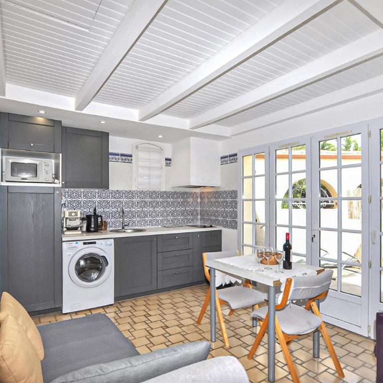 1 Bedroom Gorgeous Home In Saint Cyprien Plage - Maison 1 Chambre - 1