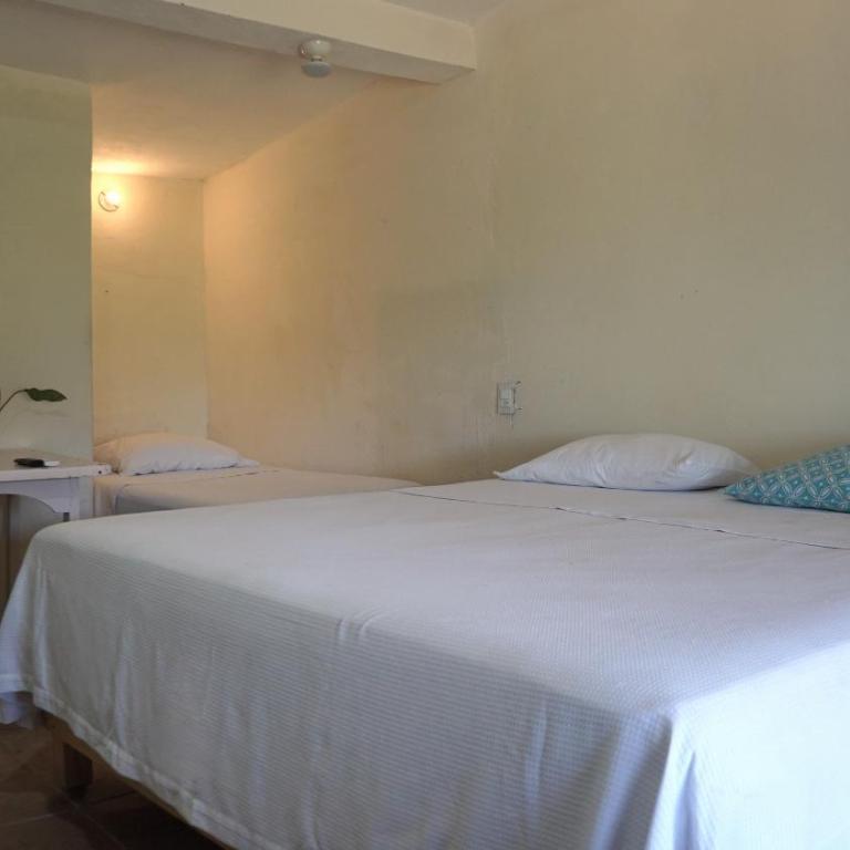Casa de la Gente Nube - Habitación con cama extragrande. - 3