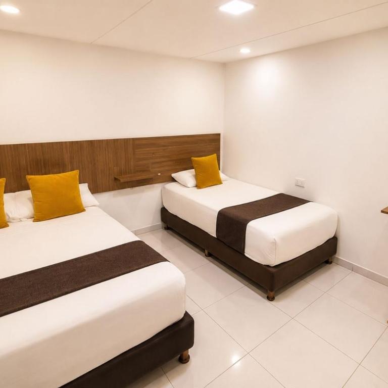 Ayenda Hotel Helenas - Habitación Triple Estándar - 3