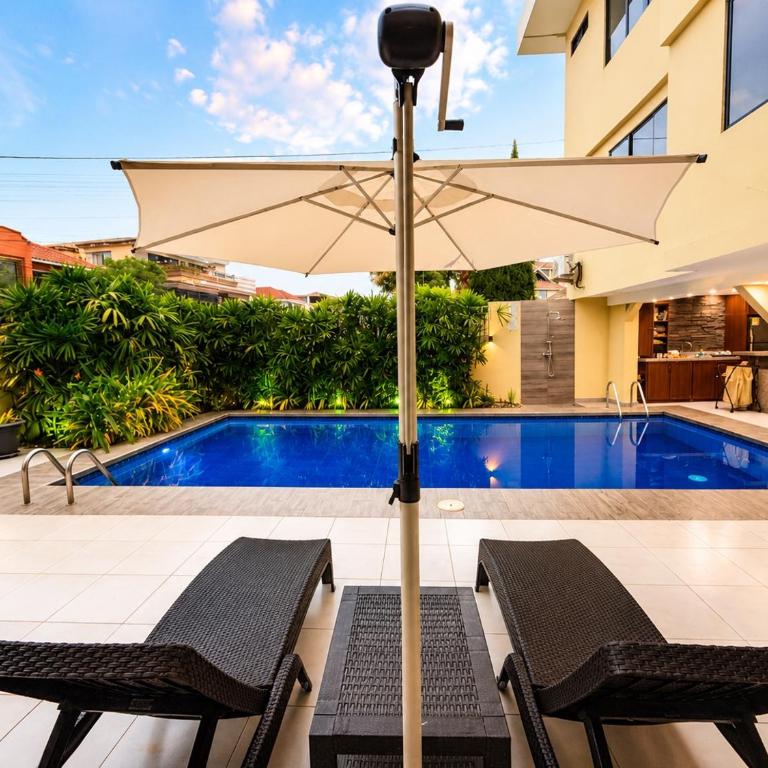 Executive Suite en Zona Exclusiva de Machala - Deluxe Queen Suite - 1