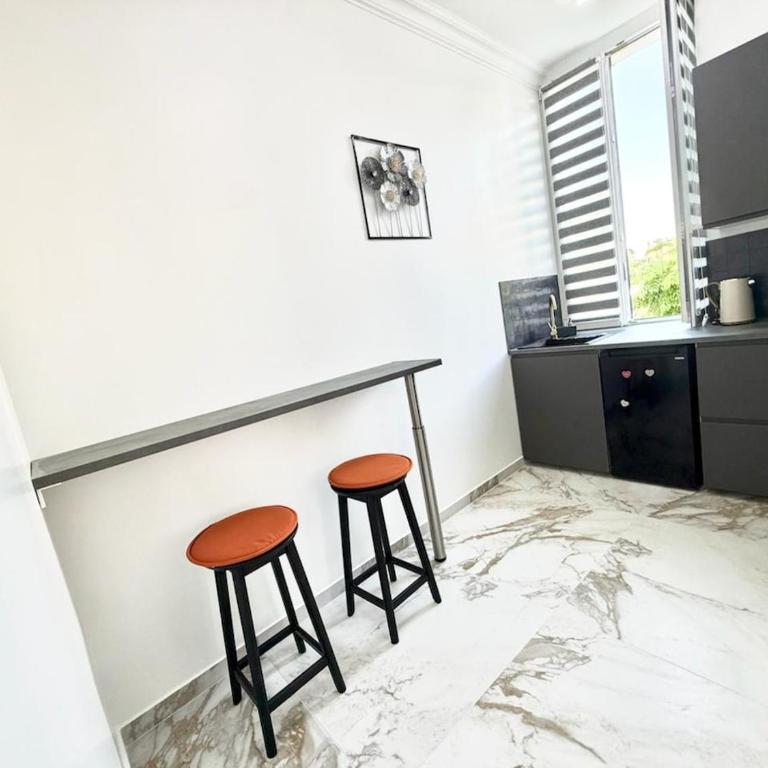 Bright Apartment with Garden Near Beach - Appartement 1 Chambre - 10