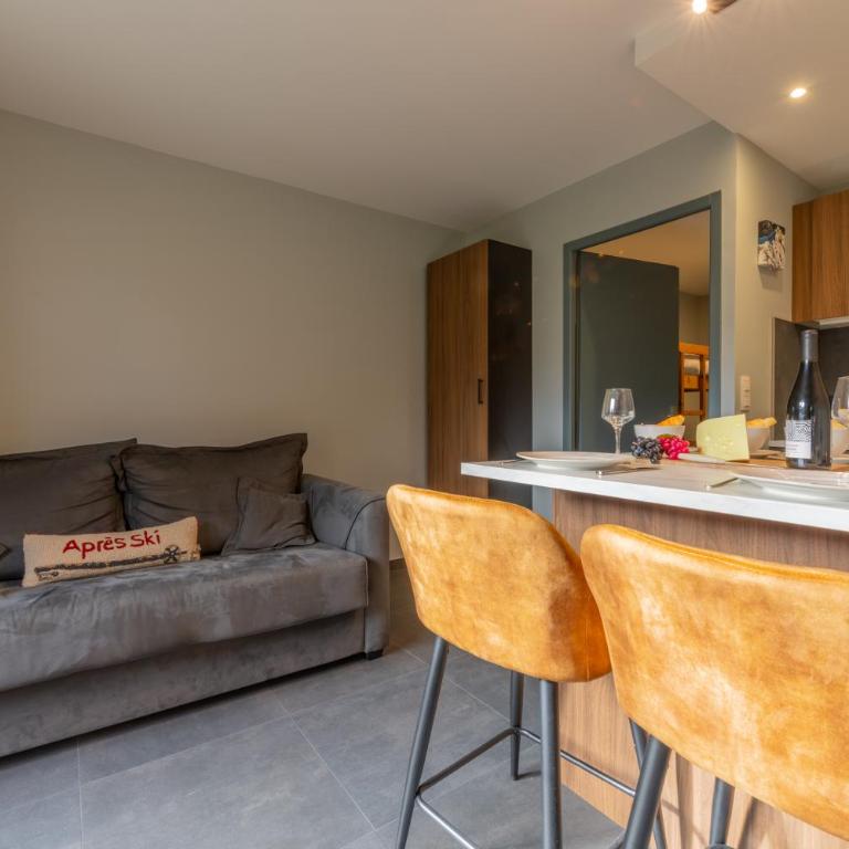 Studio du Chamois Near Ski Lifts w/ Balcony & Parking - Happy Rentals - Studio avec Balcon - 6