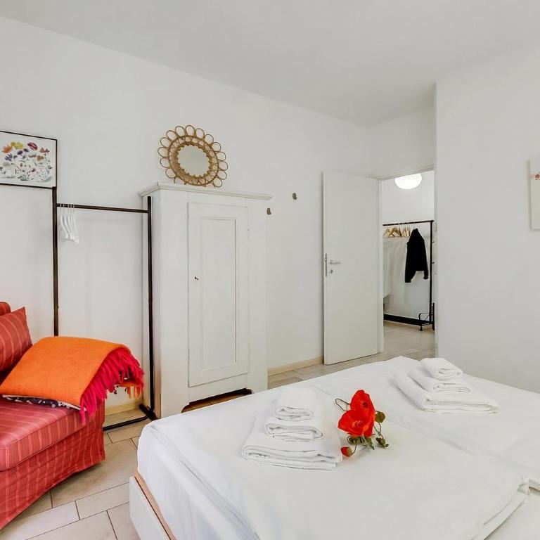 Flower House - Happy Rentals - Apartment with Terrace - 13